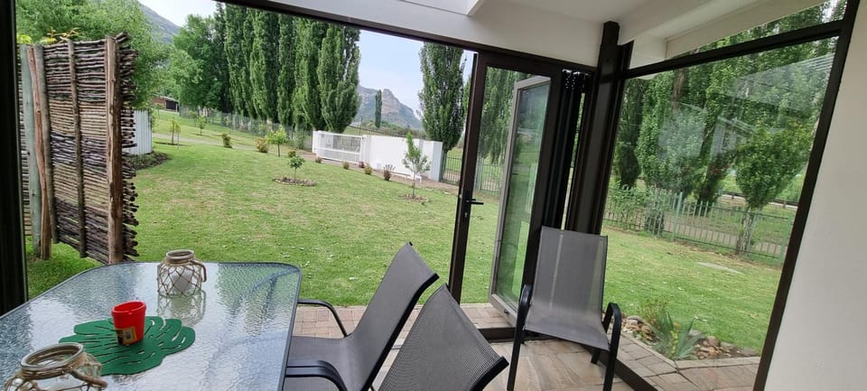 Garden, Garden, Seating area, Garden view, Mountain view