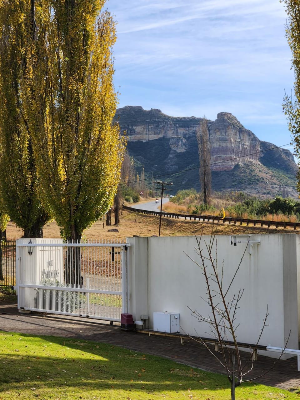 Natural landscape, View (from property/room), Mountain view