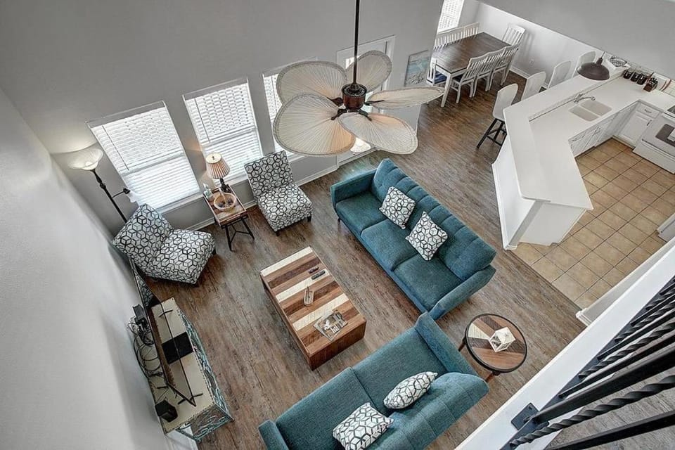 Living room, Seating area, Dining area, furniture, kitchen