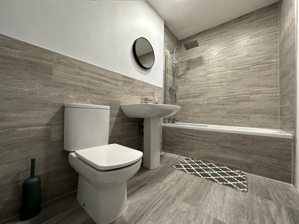 Toilet, Bathroom