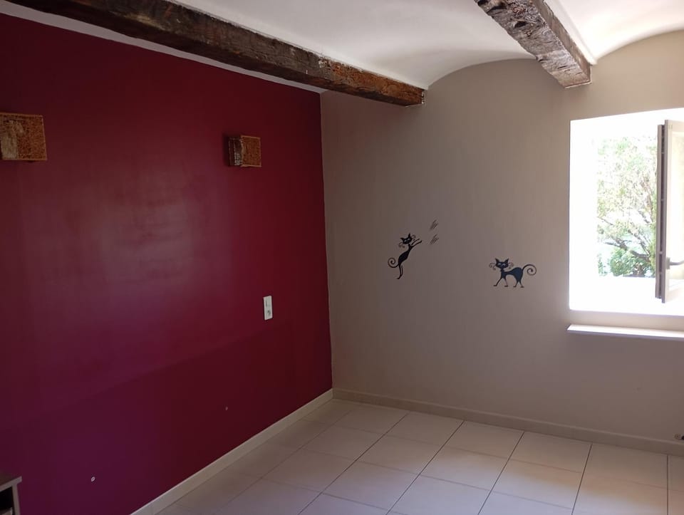 "Les Tournesols" House in Saint-Martin-d'Ardèche