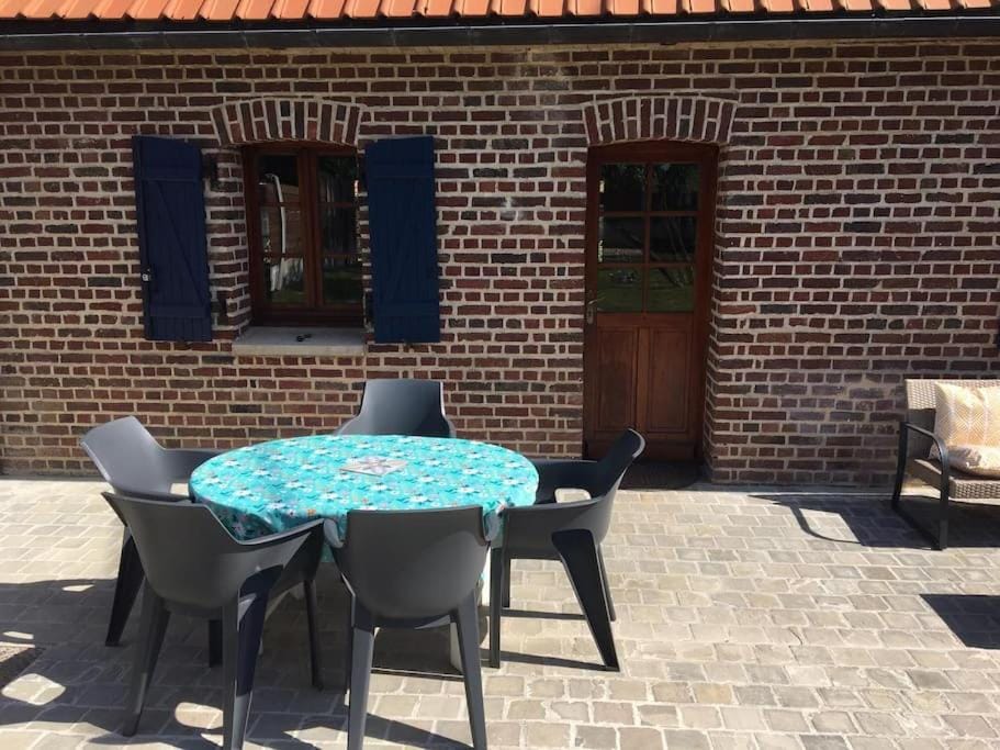 Patio, Day, Balcony/Terrace, Balcony/Terrace, Dining area
