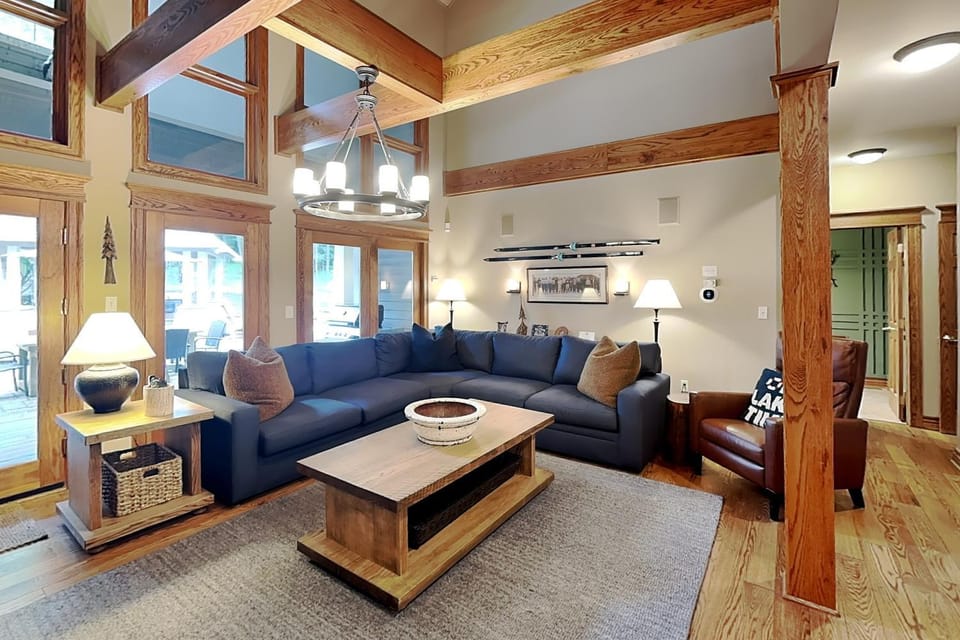 Stone Mountain Vista House in Deep Creek Lake