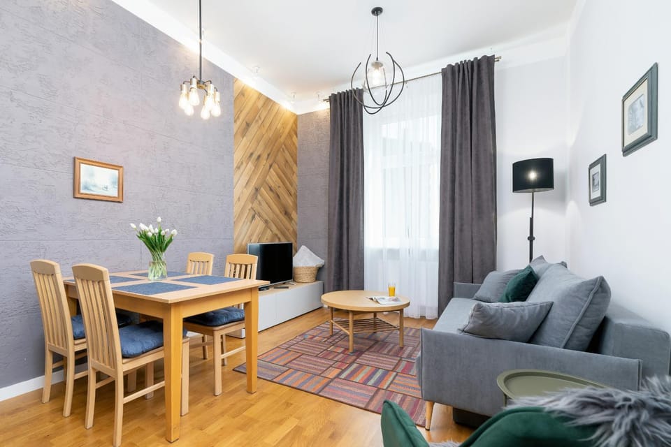 Communal lounge/ TV room, TV and multimedia, Living room, Seating area