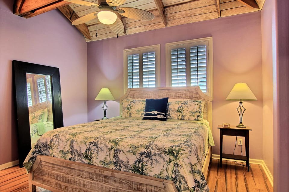 Bed, Bedroom, furniture