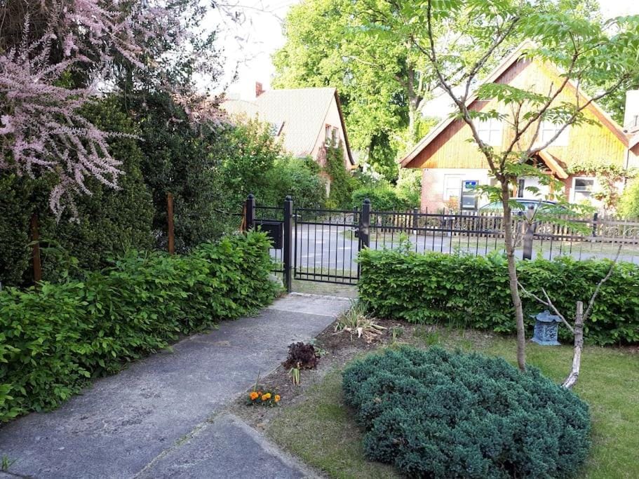 Facade/entrance, Garden