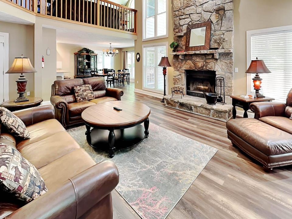 Black Bear Lodge House in Deep Creek Lake