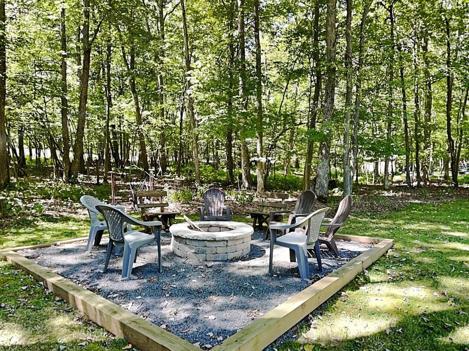 Black Bear Lodge House in Deep Creek Lake