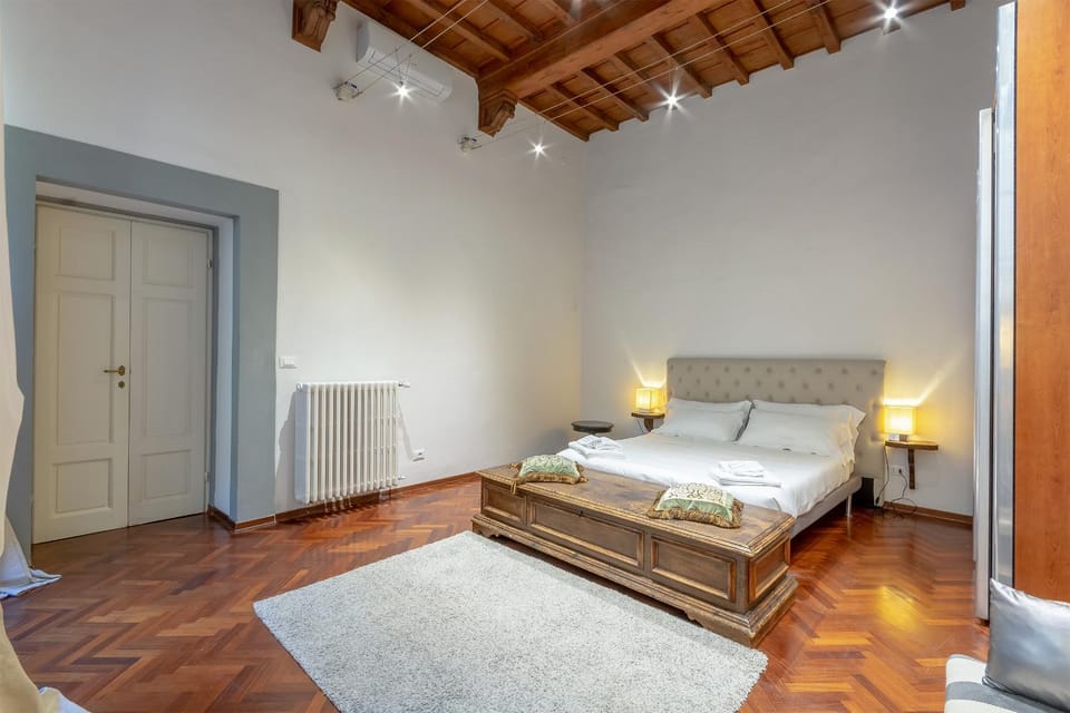 Bed, Photo of the whole room, Bedroom, wardrobe