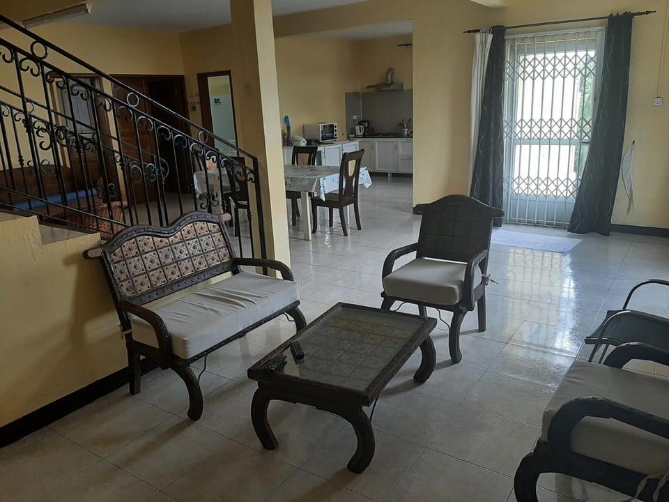 DINO 1 Apartment in Trou-aux-Biches