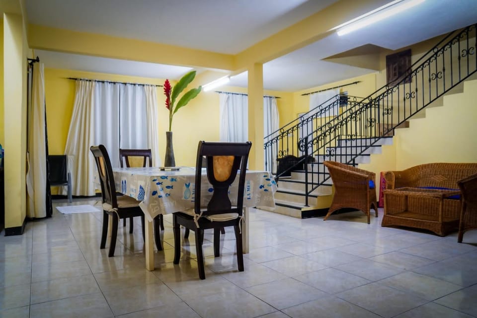 DINO 1 Apartment in Trou-aux-Biches