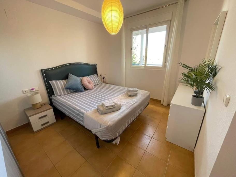 South facing 1 bed apartment, near beach Apartment in Río de Torrox