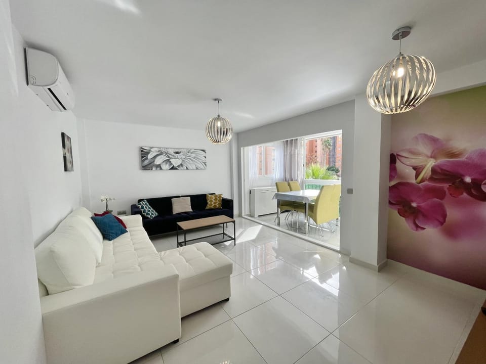 Torre Colon Apartment in Benidorm