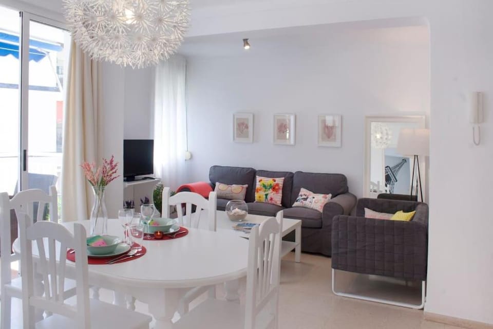 SEAFRONT UNIQUE LOCATION B6 Apartment in Benidorm