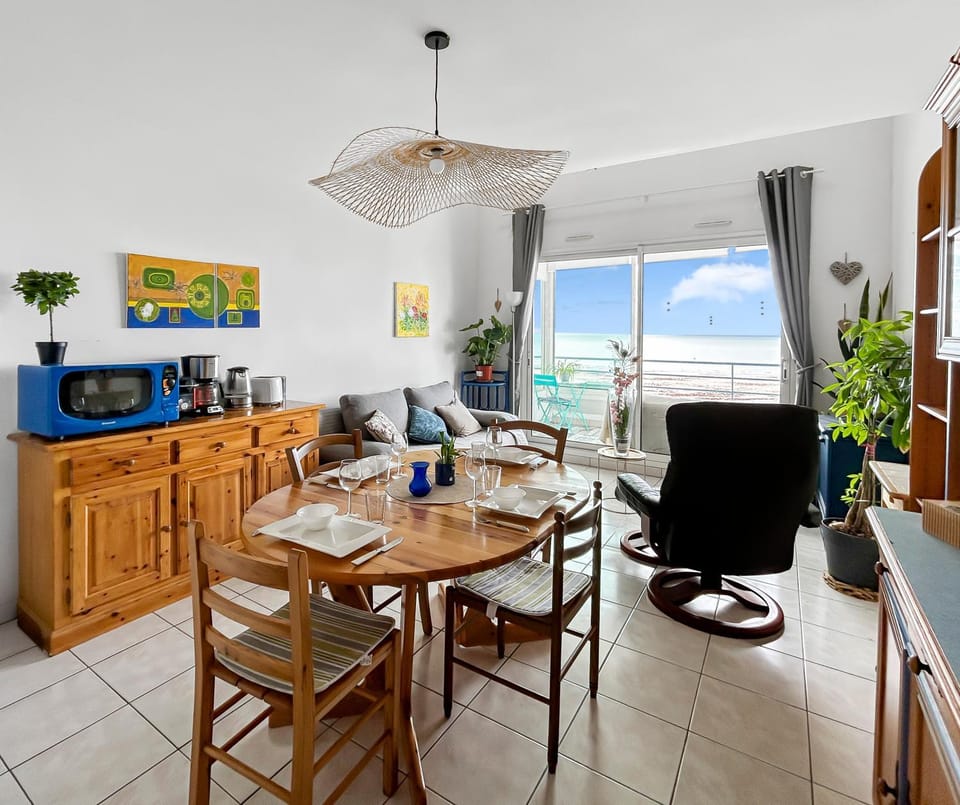 Vue mer panoramique, Loggia Salon, Parking Privé Apartment in Saint-Jean-de-Monts