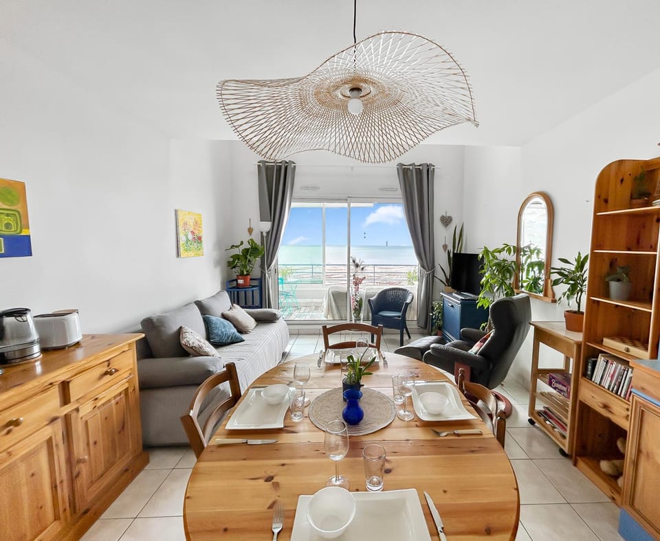 Vue mer panoramique, Loggia Salon, Parking Privé Apartment in Saint-Jean-de-Monts