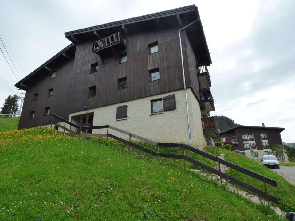 Studio + Alcôve 4 Couchages, Balcon, Parking, Skis - Proche Rochebrune, Megève - FR-1-597-168 Apartment in Megève
