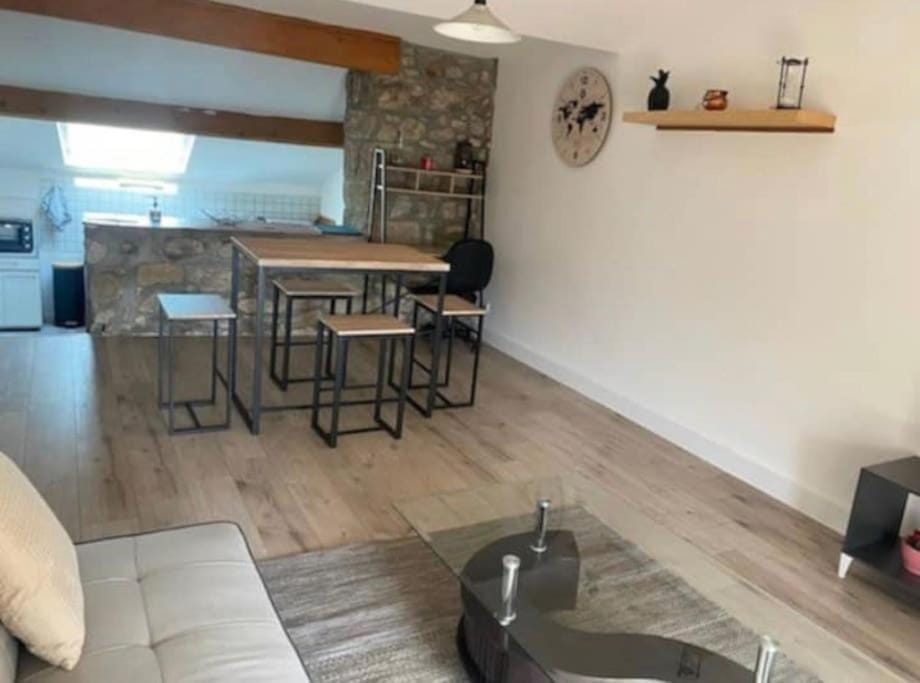 Appartement Aubenas Apartment in Provence-Alpes-Côte d'Azur