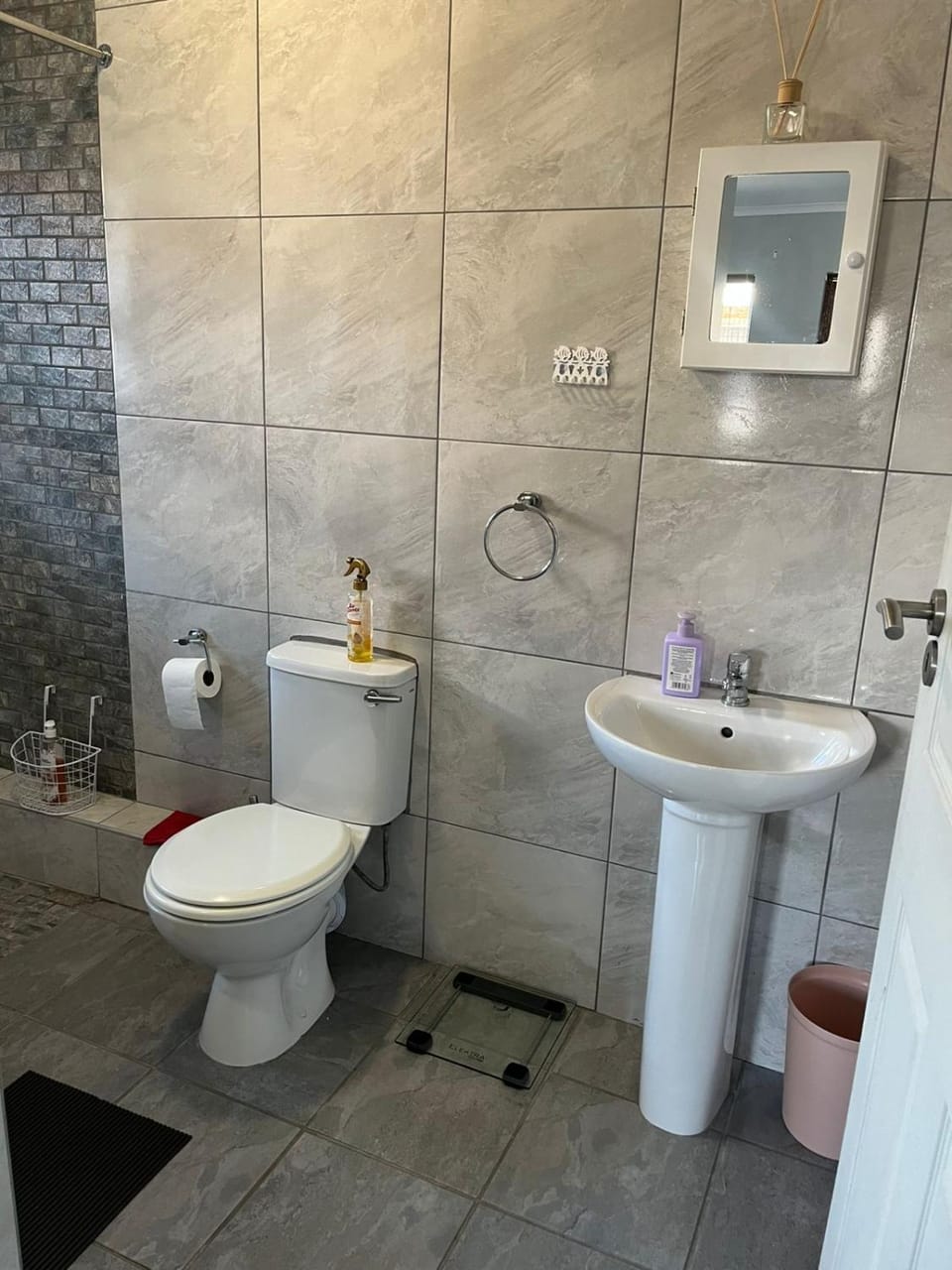 Lathitha Self-Catering Apartment in Port Elizabeth