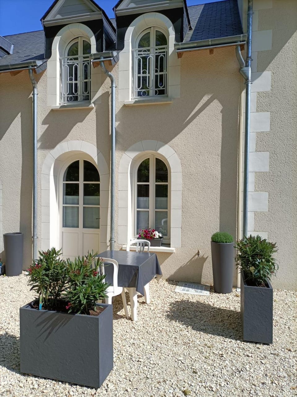 Patio, Day