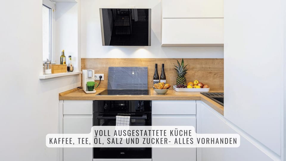 Kitchen or kitchenette, kitchen