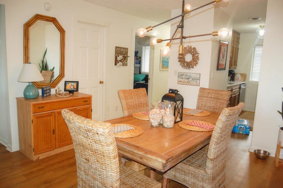Shipwatch I 208E Apartment in South Carolina