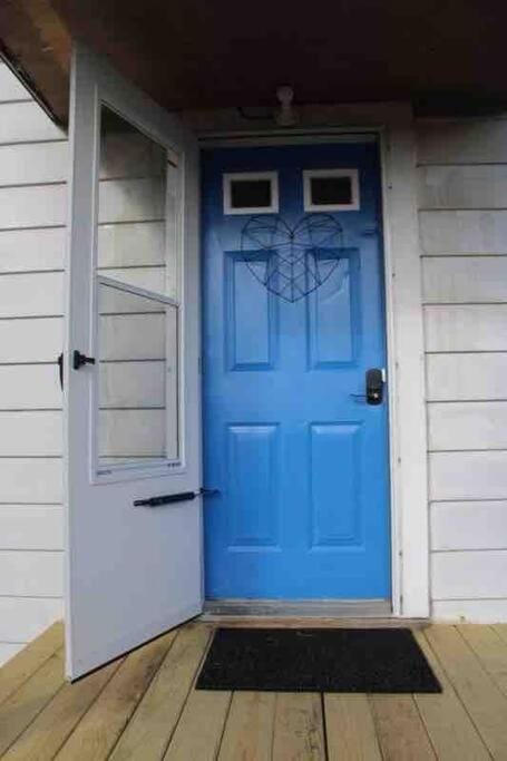 Lovely Rural 1 Bedroom Apartment in St Mary’s Apartment in Allegheny River