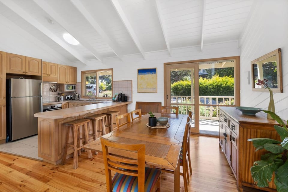 Green Gully House - BYO Linen House in Aireys Inlet