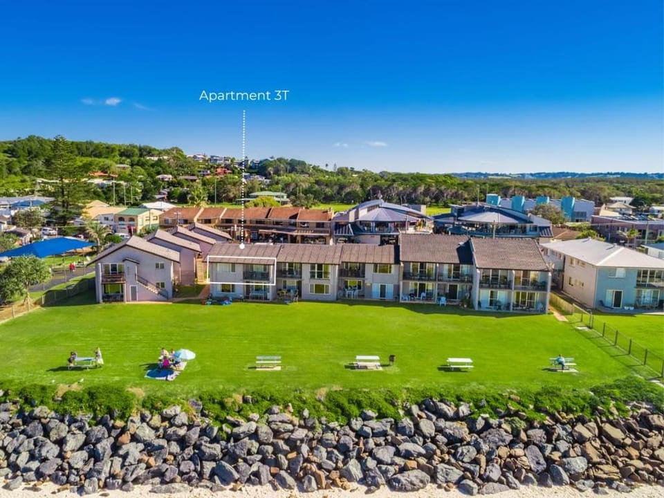 Absolute Beachfront Apartments 3T Apartment in Lennox Head