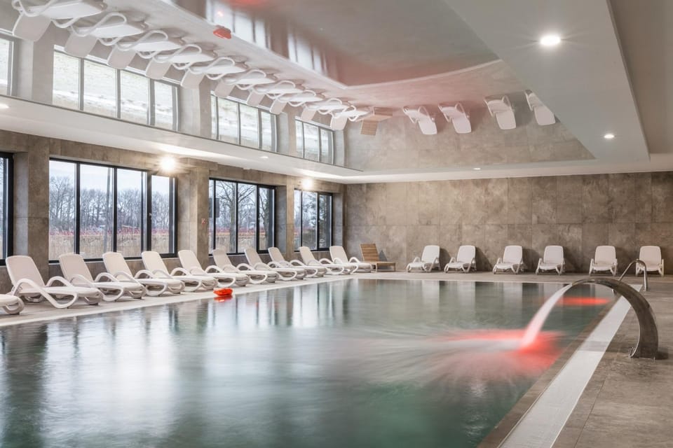 Pool view, Swimming pool