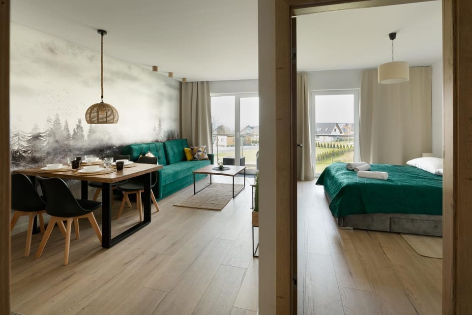 Bed, Living room, Photo of the whole room, Seating area, Dining area, Bedroom