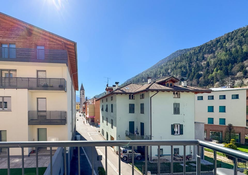 Property building, View (from property/room), City view