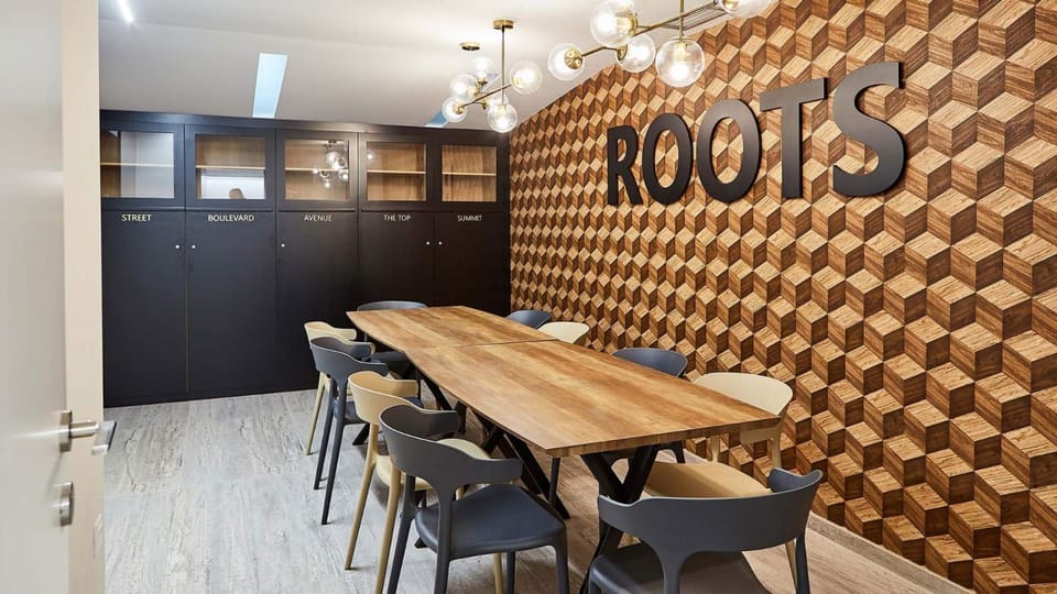 Restaurant/places to eat, Banquet/Function facilities