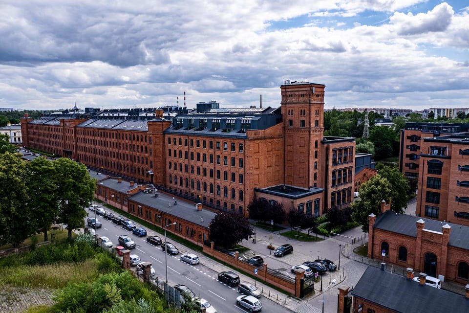 Property building, Neighbourhood, Bird's eye view, Parking