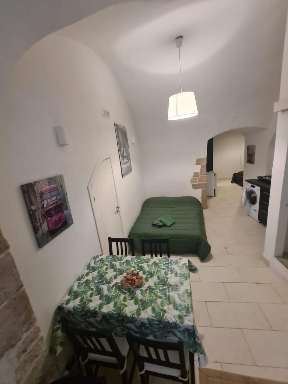 Kitchen or kitchenette, Living room, Dining area