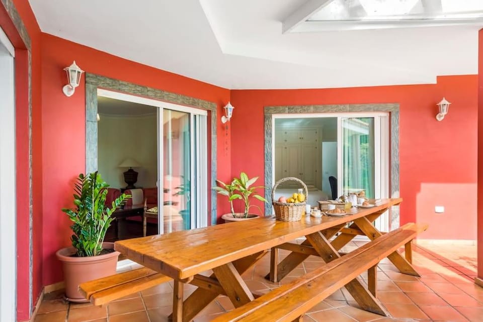 Villa Artigar, garden, swimming pool and bbq. Villa in Puerto de la Cruz