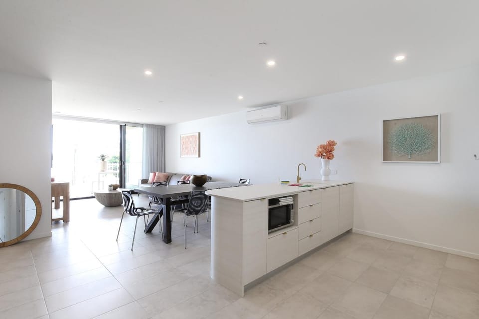 Bayfront Holiday Retreat with Parking Apartment in Batemans Bay