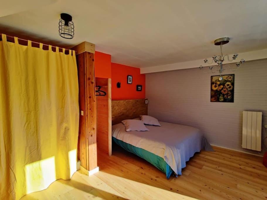 Chalet Ailleurs Appartement à Molines en Queyras Apartment in Provence-Alpes-Côte d'Azur