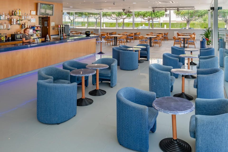 Lounge or bar