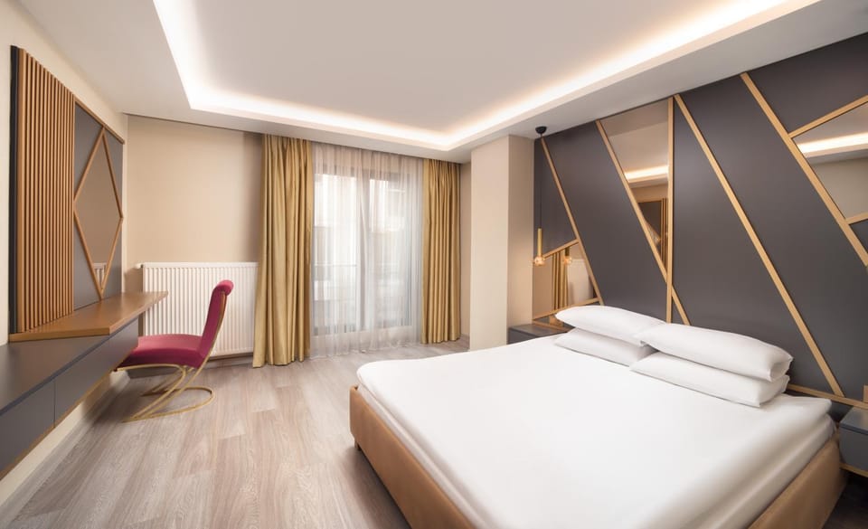 Bed, Bedroom, wardrobe
