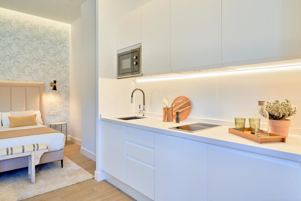 Kitchen or kitchenette