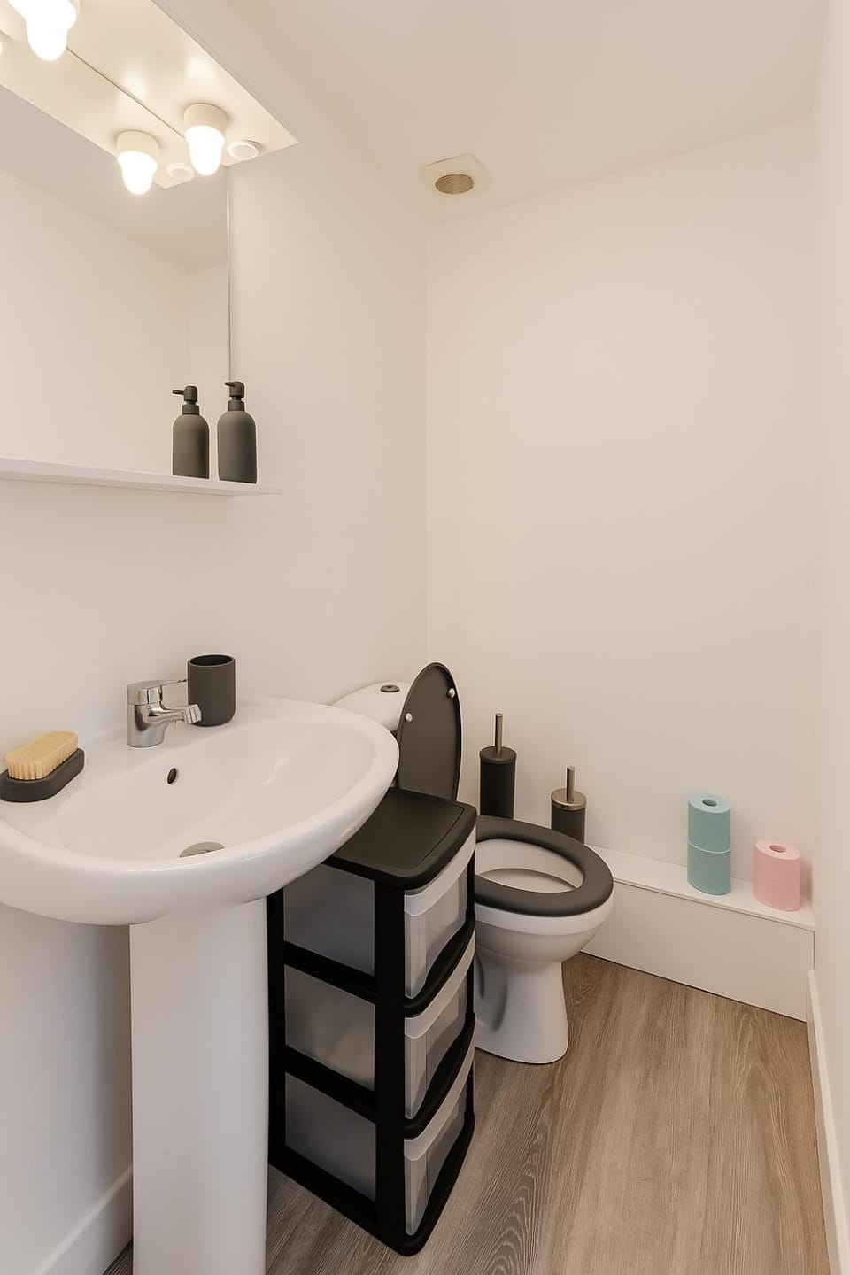 Toilet, Bathroom