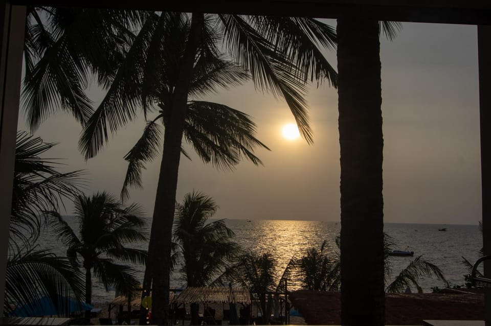 Restaurant/places to eat, Natural landscape, Balcony/Terrace, Balcony/Terrace, Sea view, Sunset