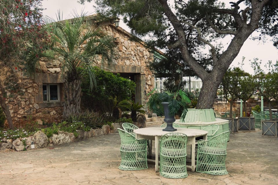 Finca Hotel Rural Es Turó Spa Country House in Migjorn