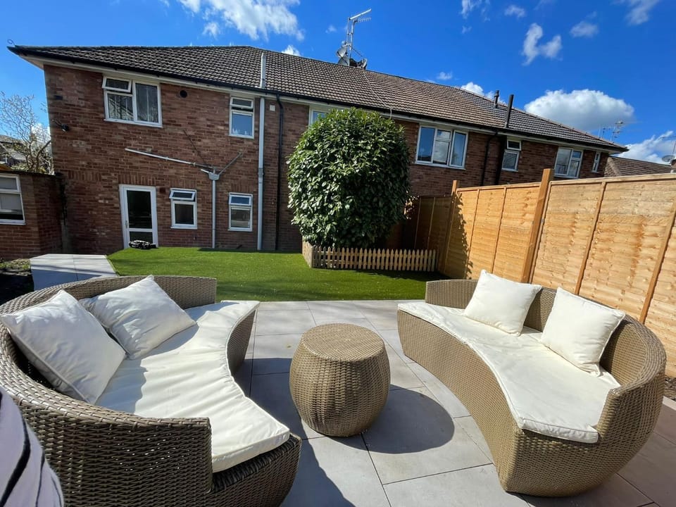Lovely 2 bedroom apartment with a garden Apartment in Royal Tunbridge Wells