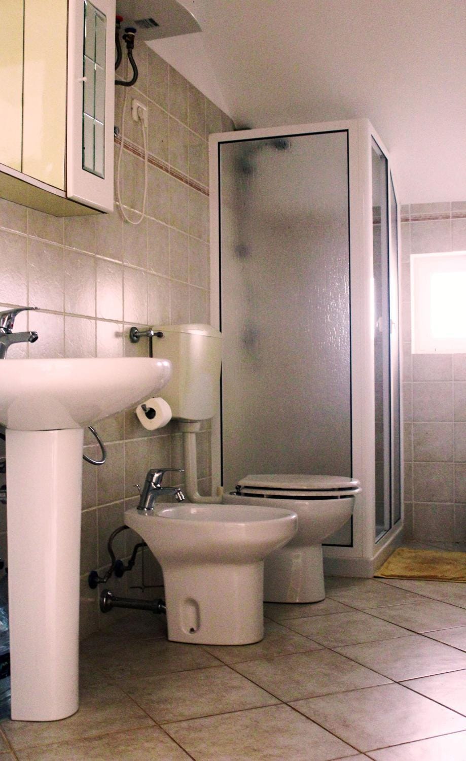 Shower, Toilet, Bathroom