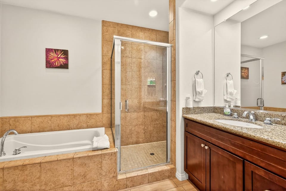LV002 Secluded Downstairs Legacy Villas Studio Apartment in Indian Wells
