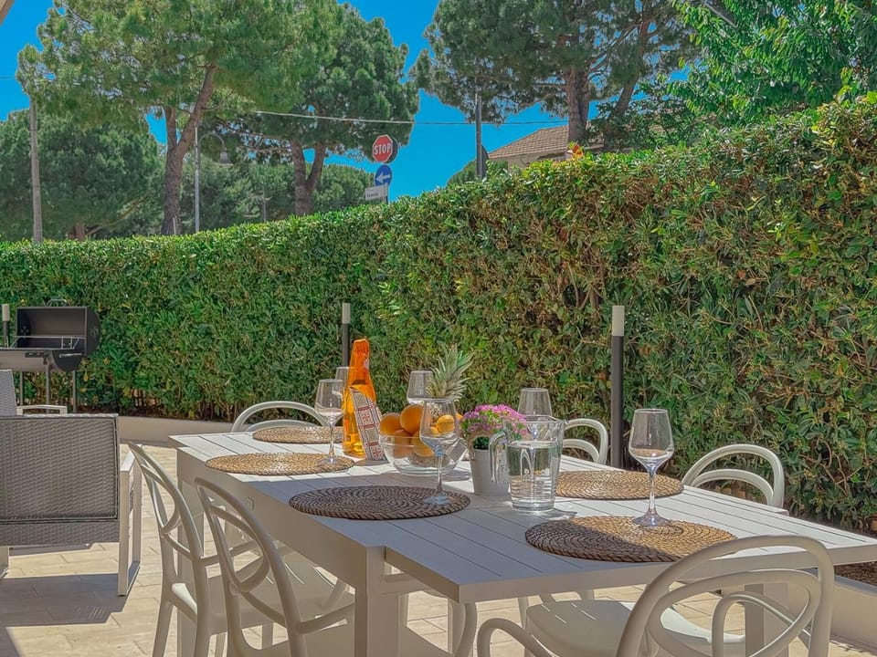 Conero - Parking & AC by Host Hero Apartment in Marcelli