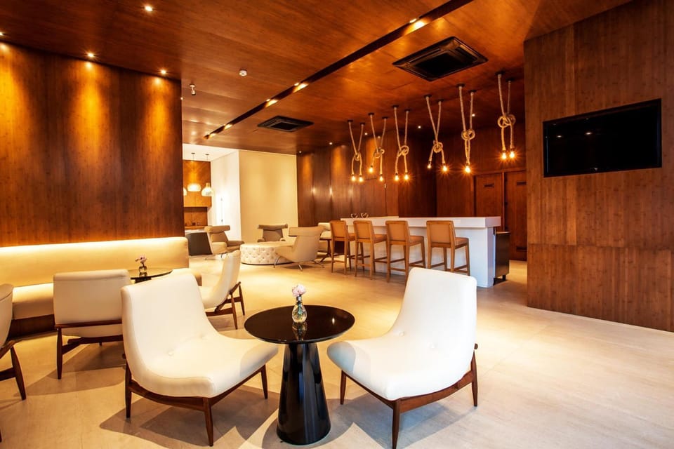 TV and multimedia, Lounge or bar, Spa and wellness centre/facilities, Seating area