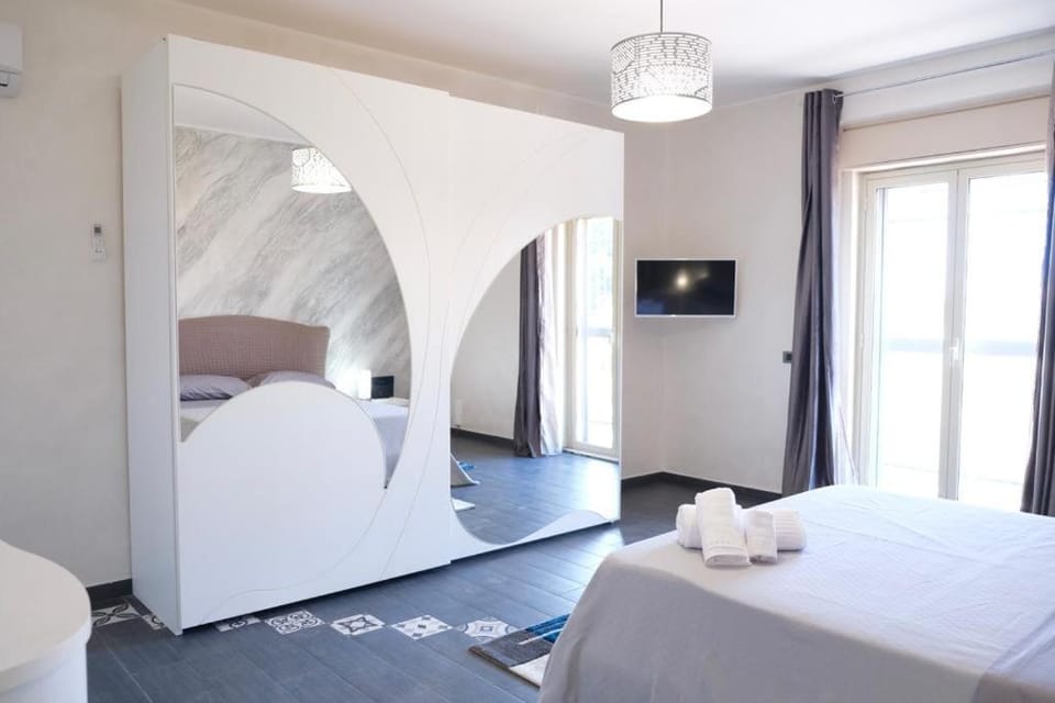 Sweet House Melania Apartment in Catania